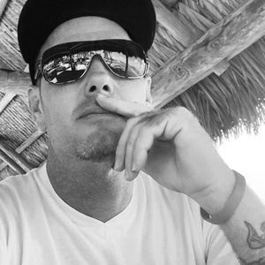 Meet your Posher, Stephen